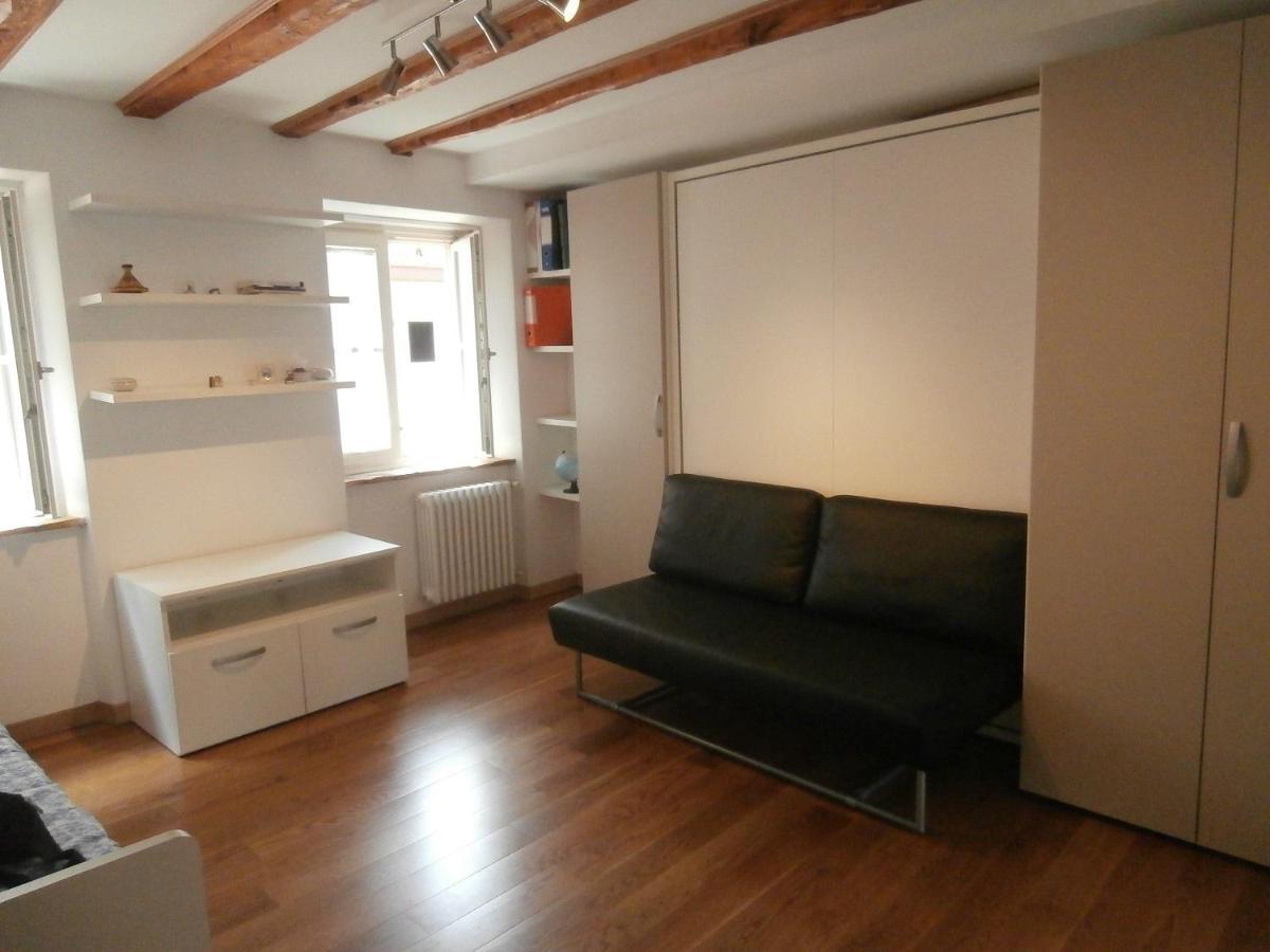 Aparthotel Torretta Eight Триест Экстерьер фото