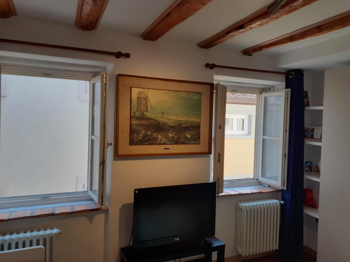 Aparthotel Torretta Eight Триест Экстерьер фото